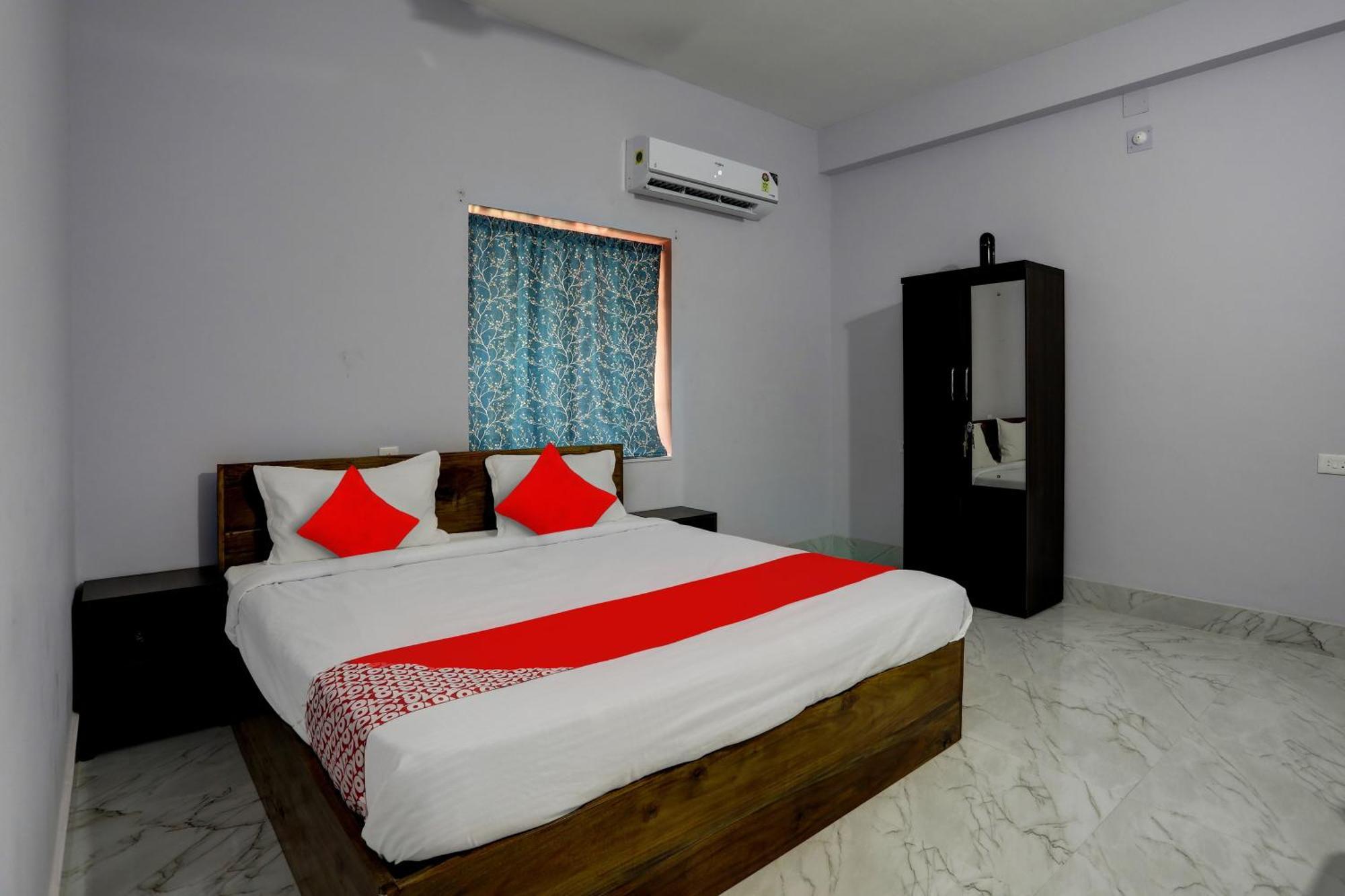 Hotel O Casa Midland Bhubaneswar Bagian luar foto